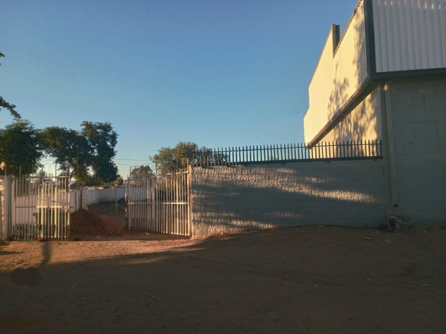 Commercial Property for Sale in Kakamas Northern Cape